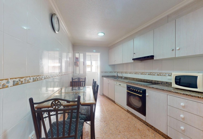 Resale - Apartment / flat - Elche - San Crispín
