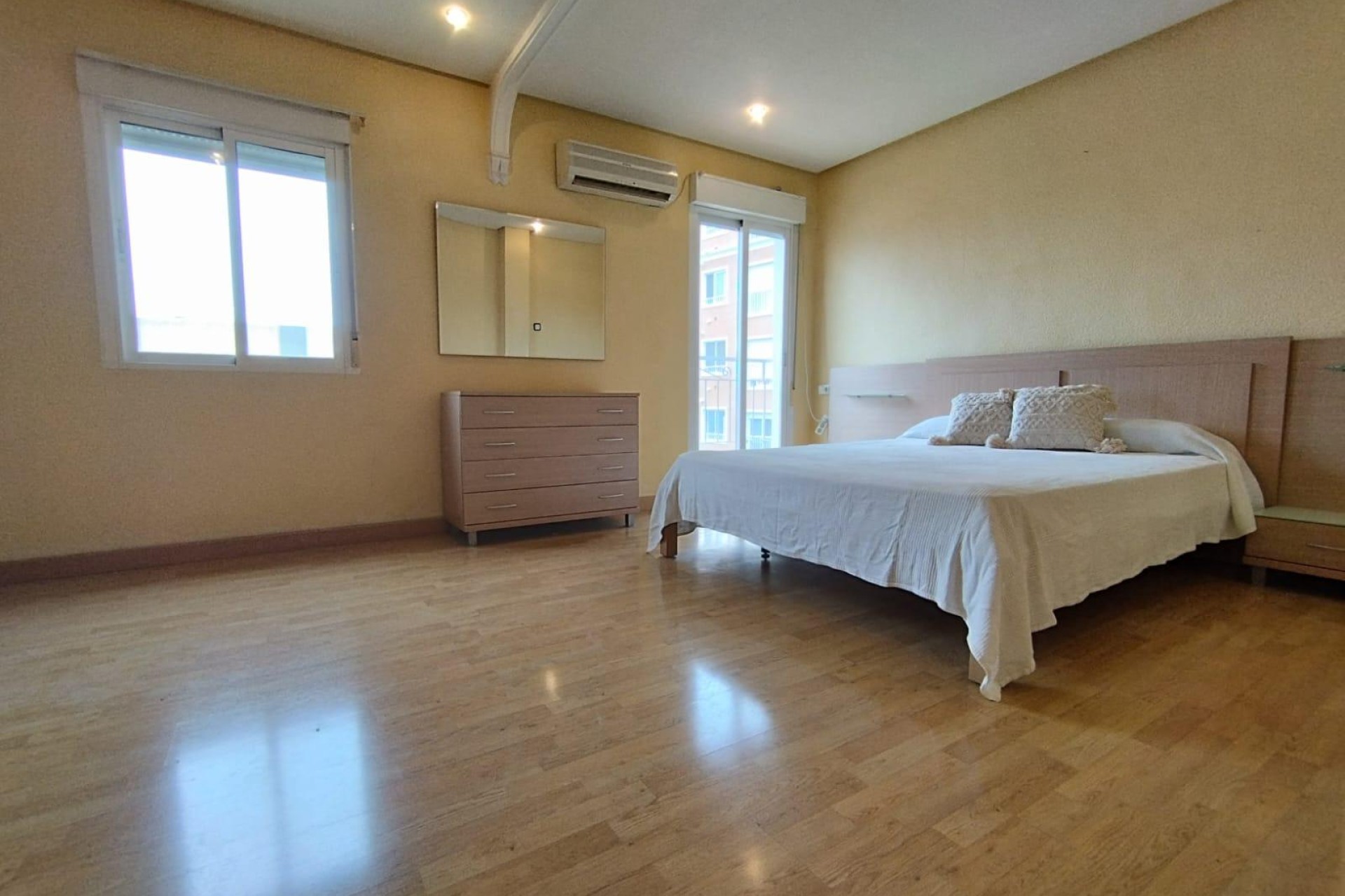 Resale - Apartment / flat - Elche - Sector V-El Canal