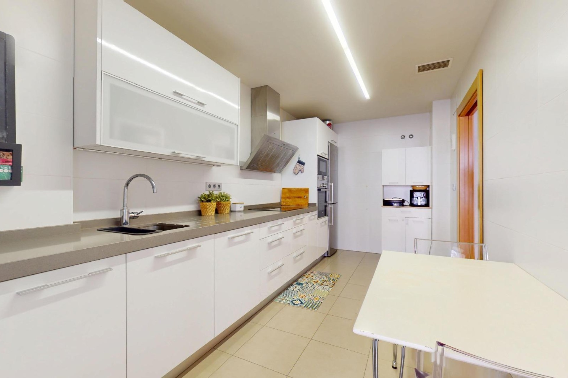 Resale - Apartment / flat - Elche - Sector V-El Canal