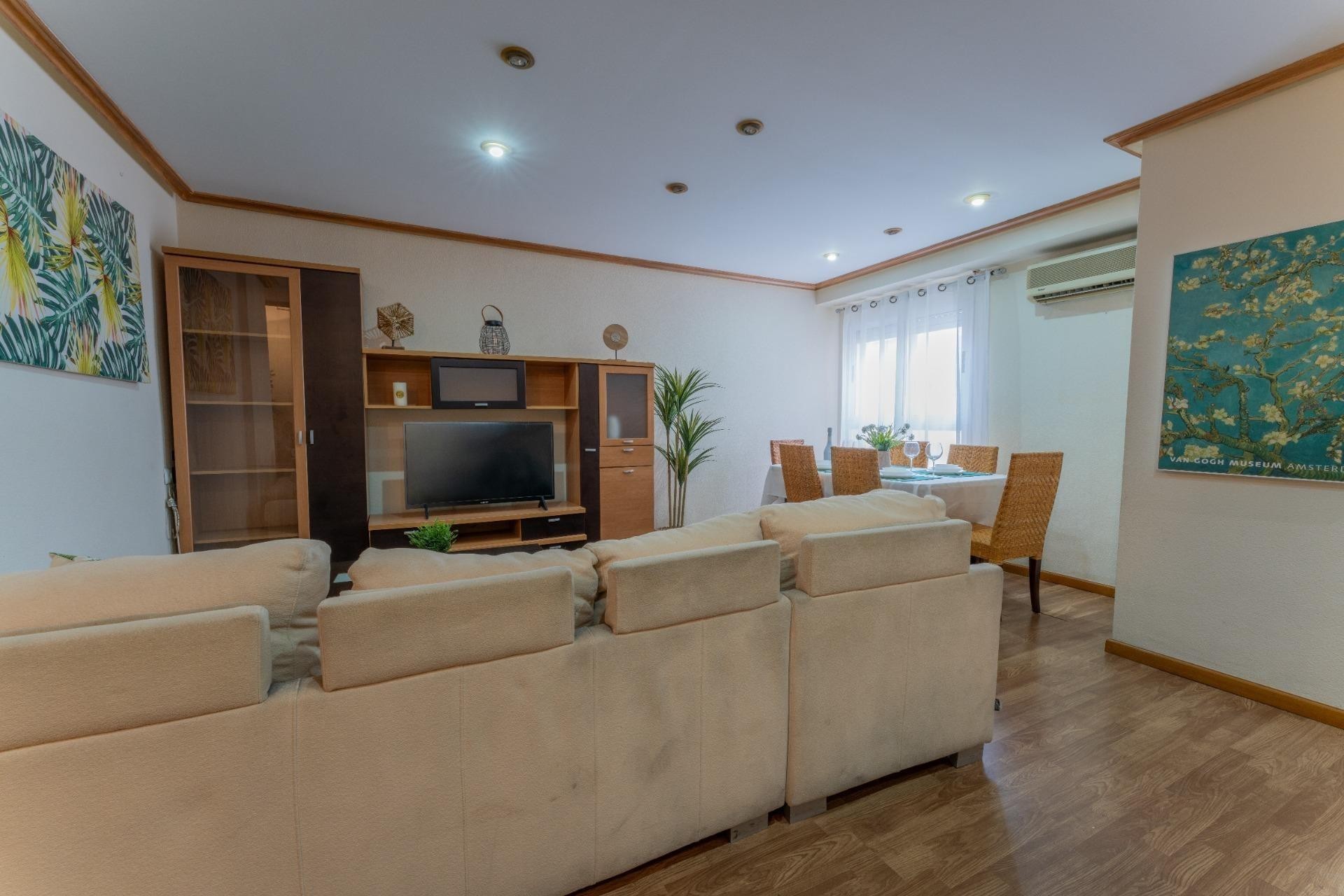 Resale - Apartment / flat - Elche - Sector V