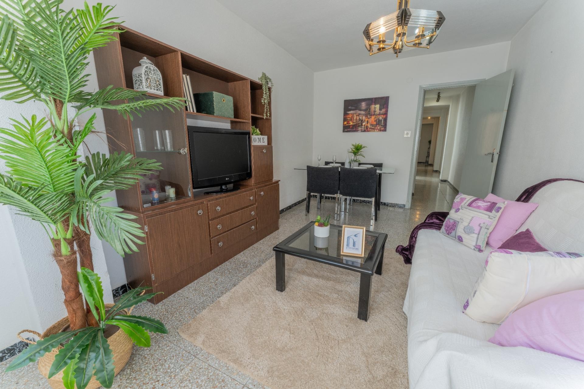 Resale - Apartment / flat - Elche - Sector V