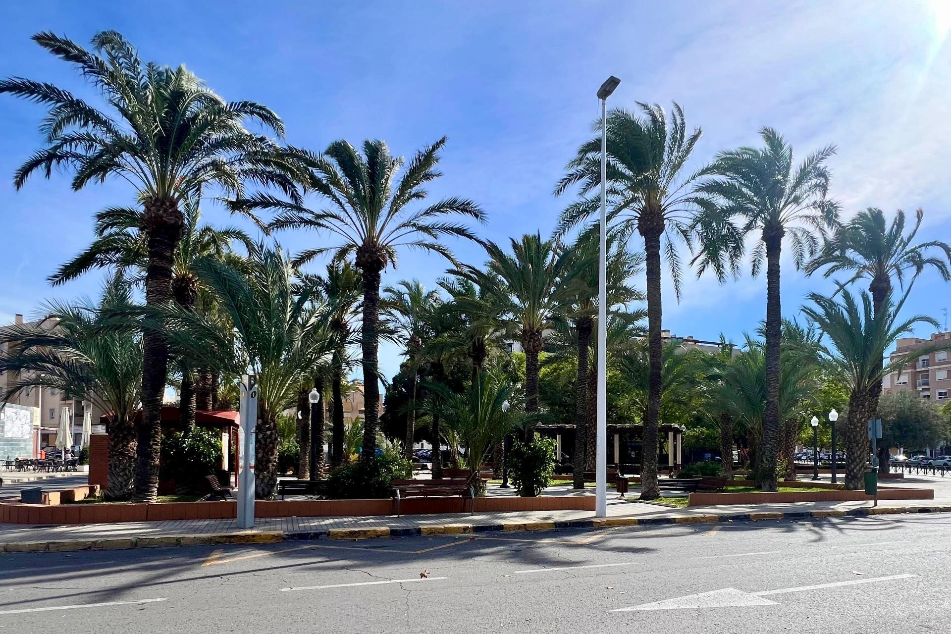 Resale - Apartment / flat - Elche - Sector V