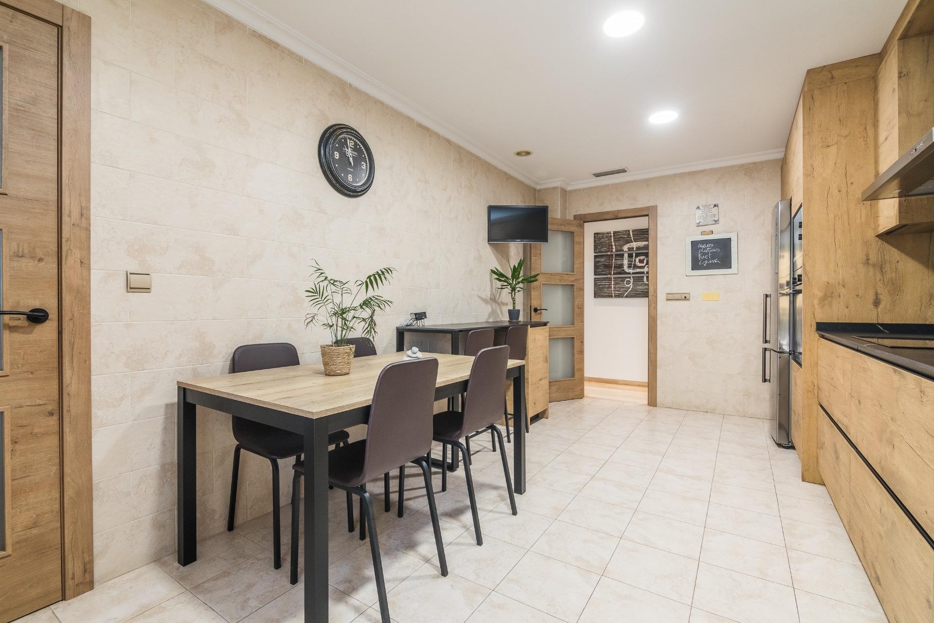 Resale - Apartment / flat - Elche - Torreta - Portalada