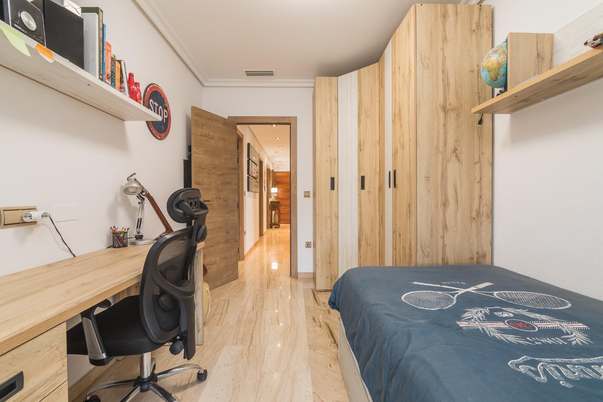 Resale - Apartment / flat - Elche - Torreta - Portalada