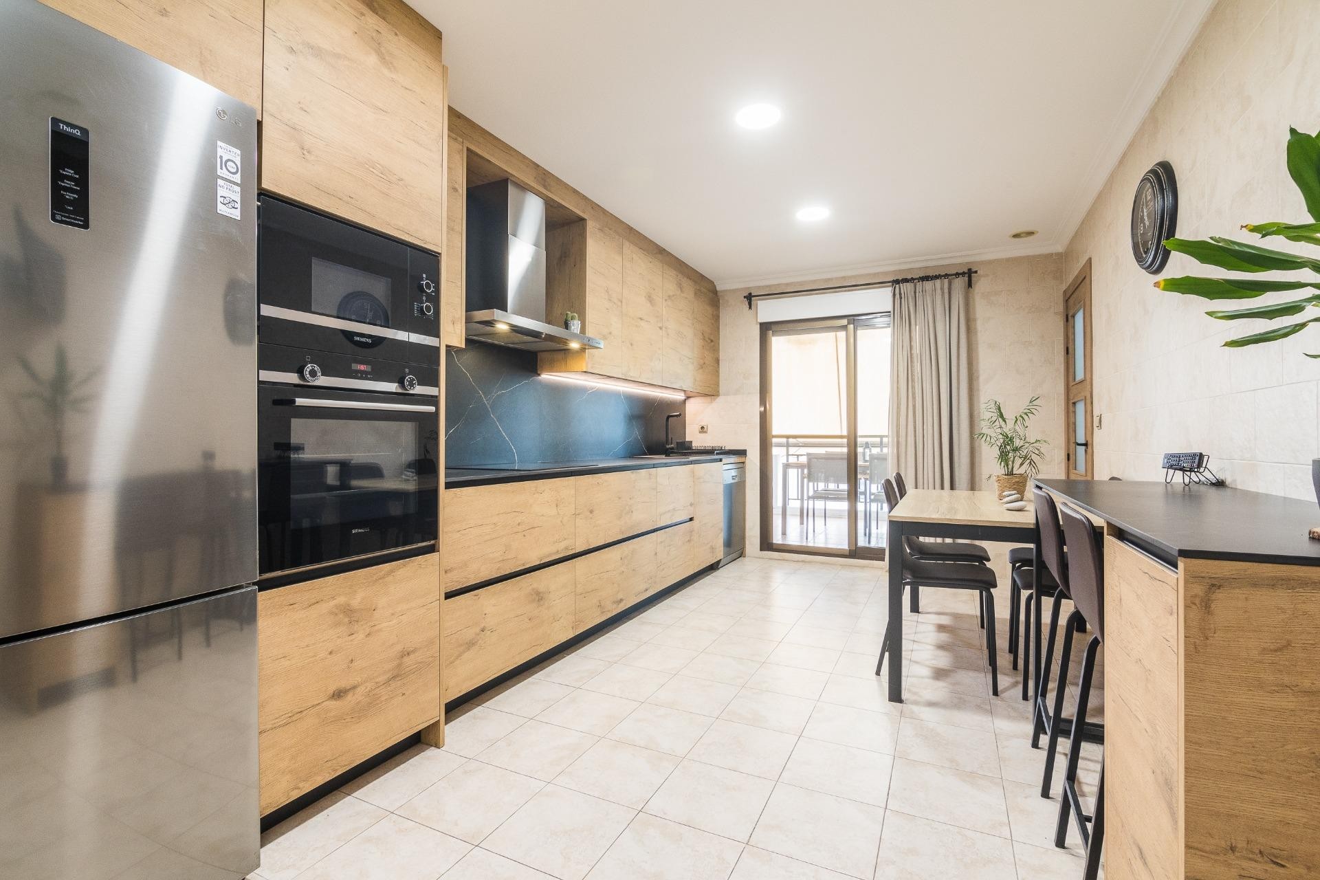 Resale - Apartment / flat - Elche - Torreta - Portalada