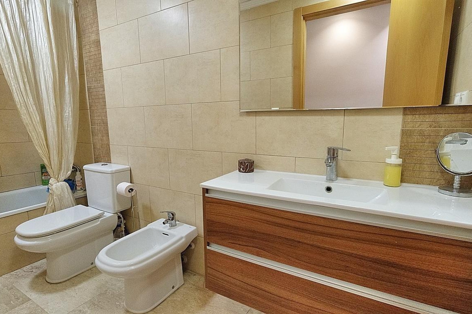 Resale - Apartment / flat - Elche - Torreta - Portalada
