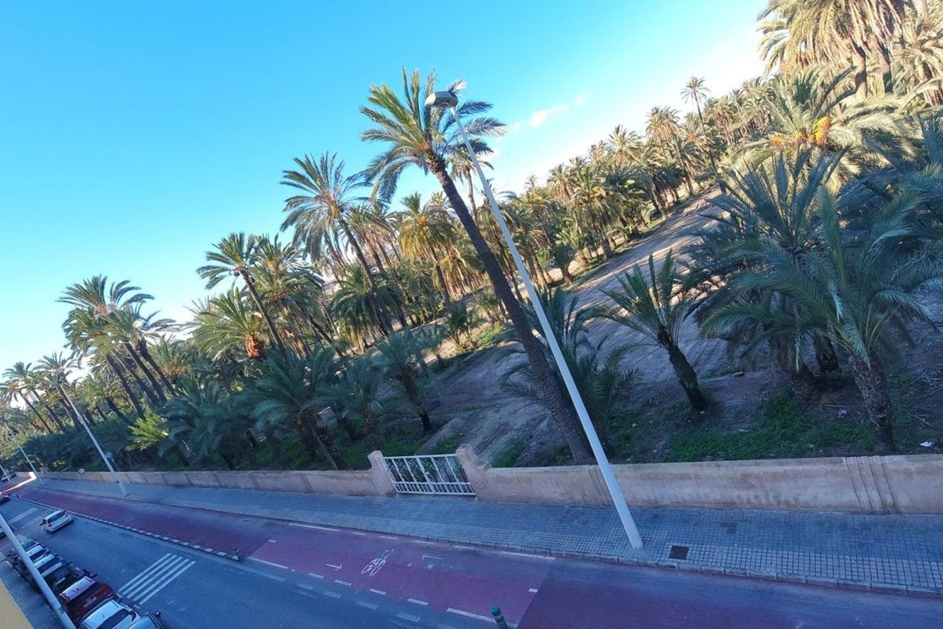 Resale - Apartment / flat - Elche - Torreta - Portalada