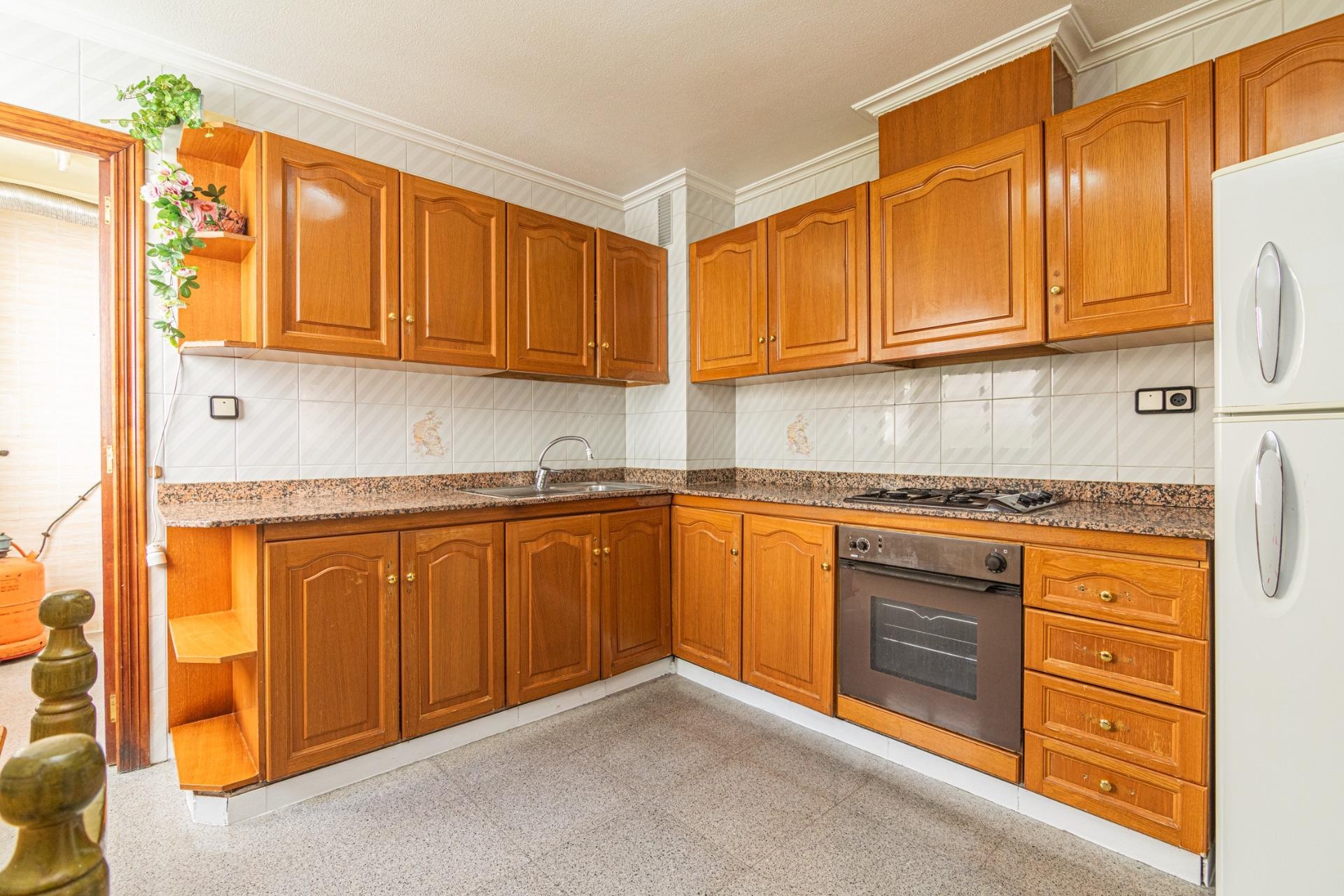 Resale - Apartment / flat - Elche - Toscar