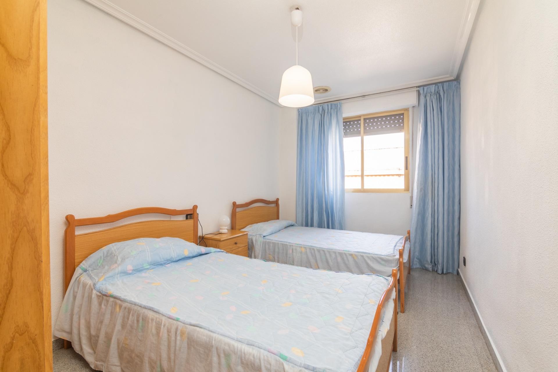 Resale - Apartment / flat - Elche - Toscar