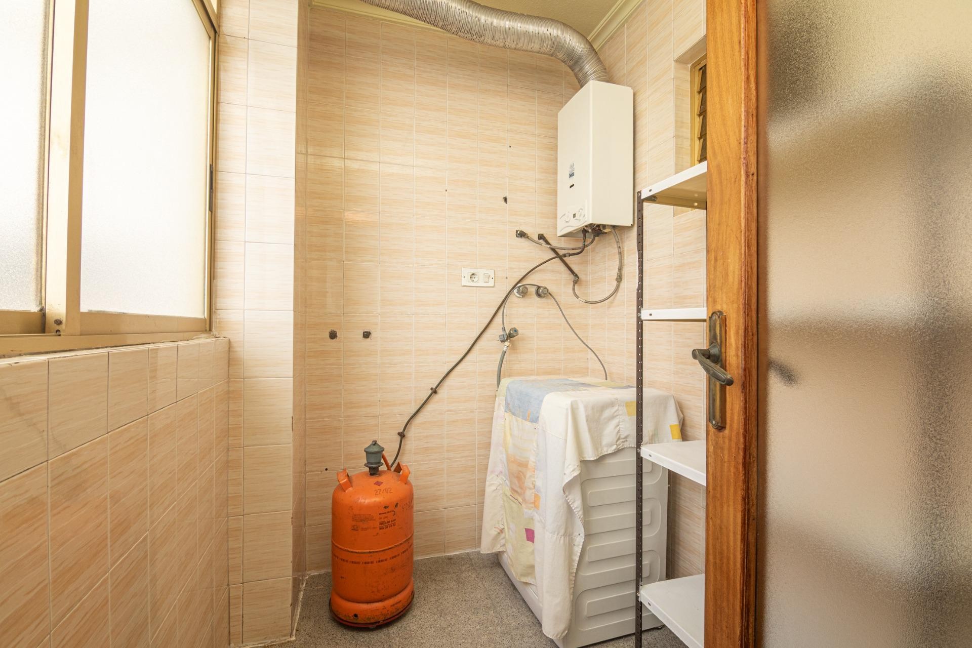 Resale - Apartment / flat - Elche - Toscar