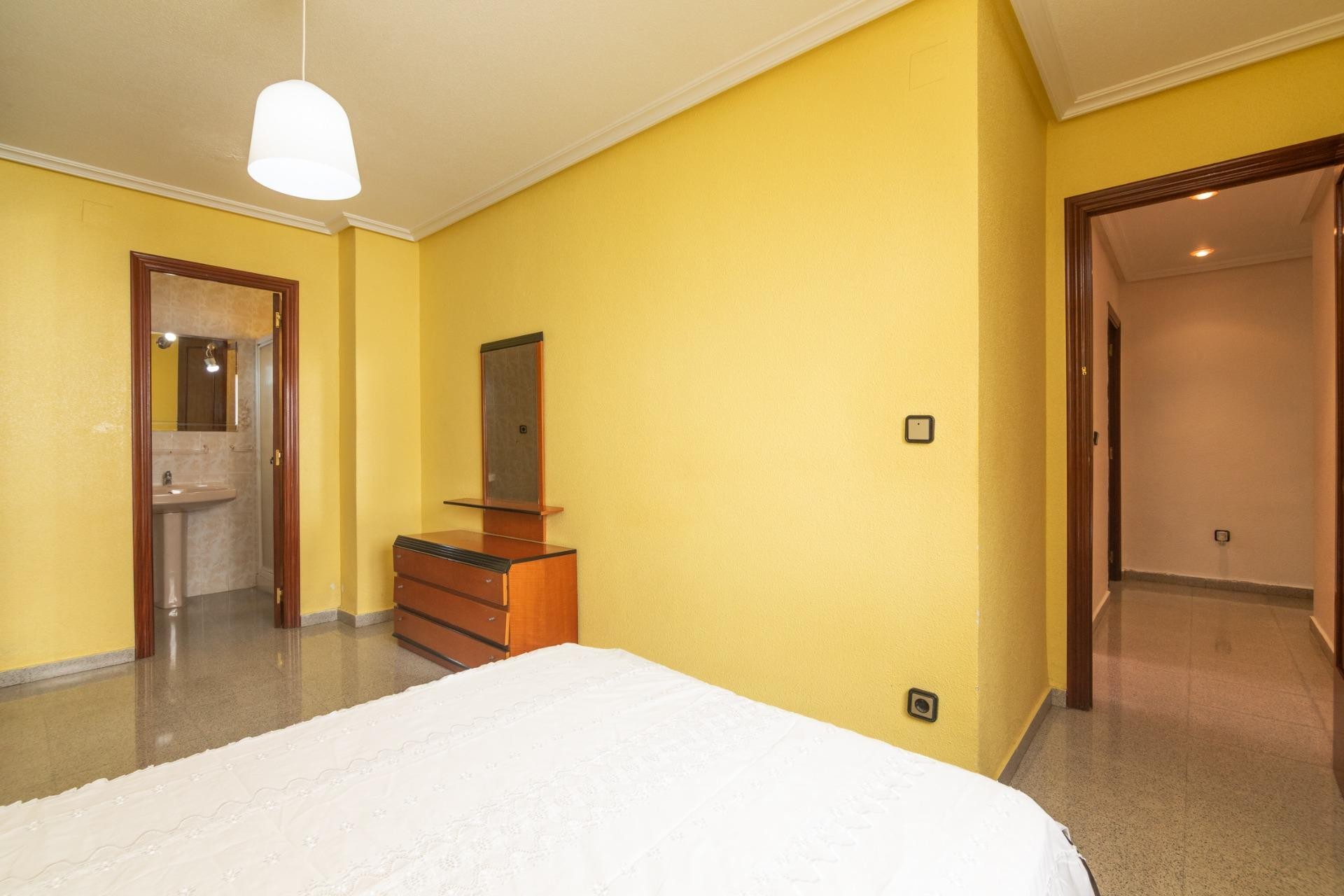 Resale - Apartment / flat - Elche - Toscar