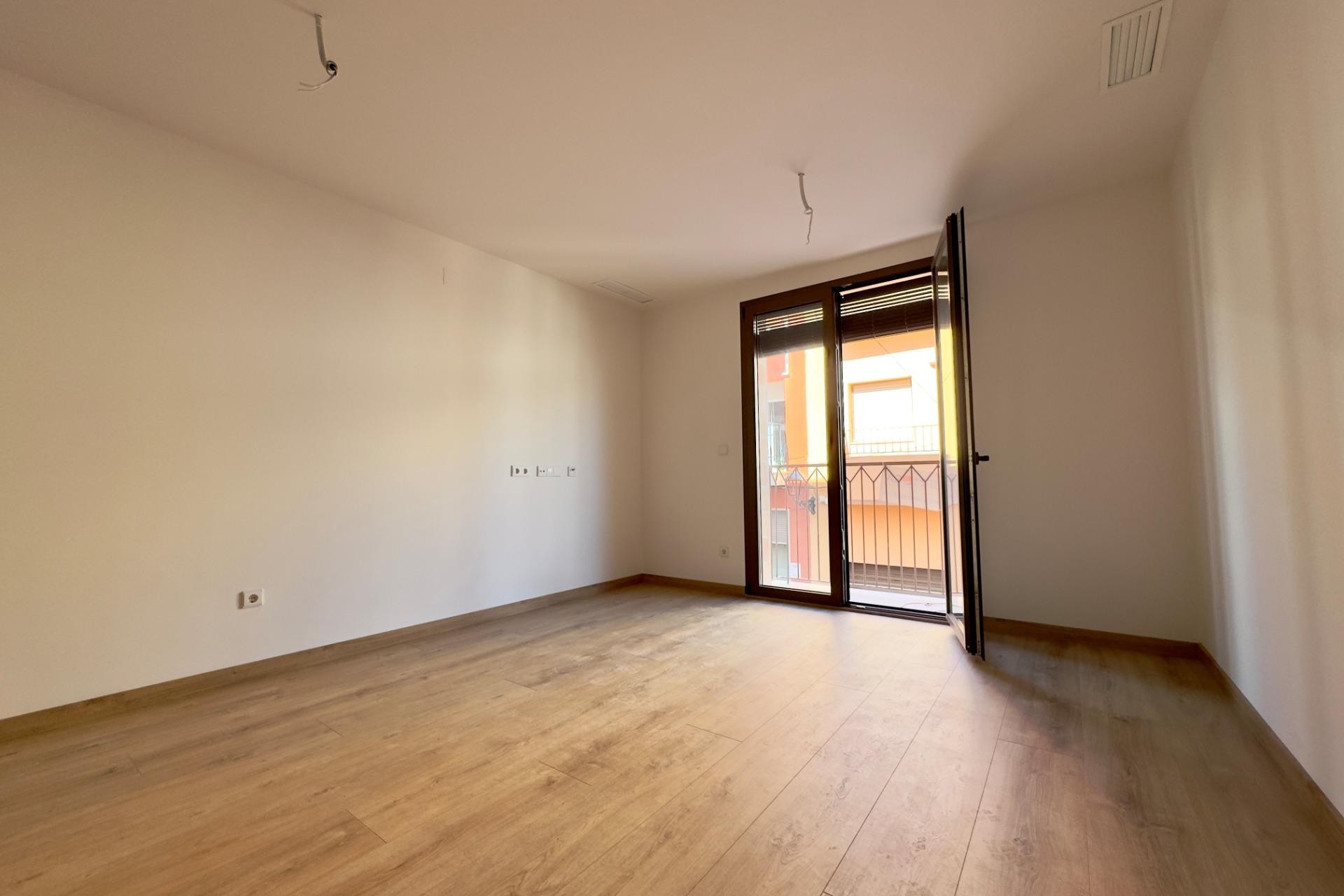 Resale - Apartment / flat - Hondón de las Nieves - Pueblo