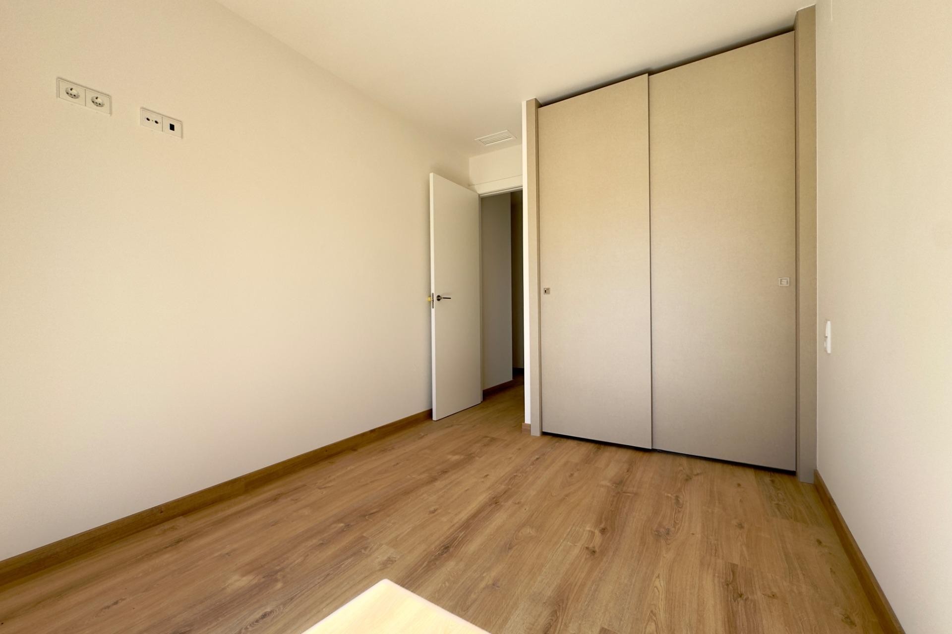 Resale - Apartment / flat - Hondón de las Nieves - Pueblo