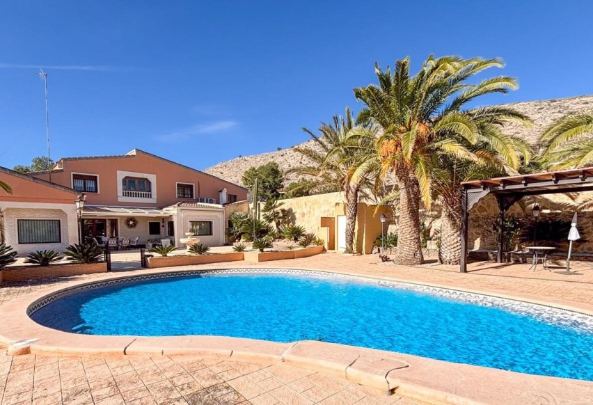 Resale - Apartment / flat - Hondón de las Nieves