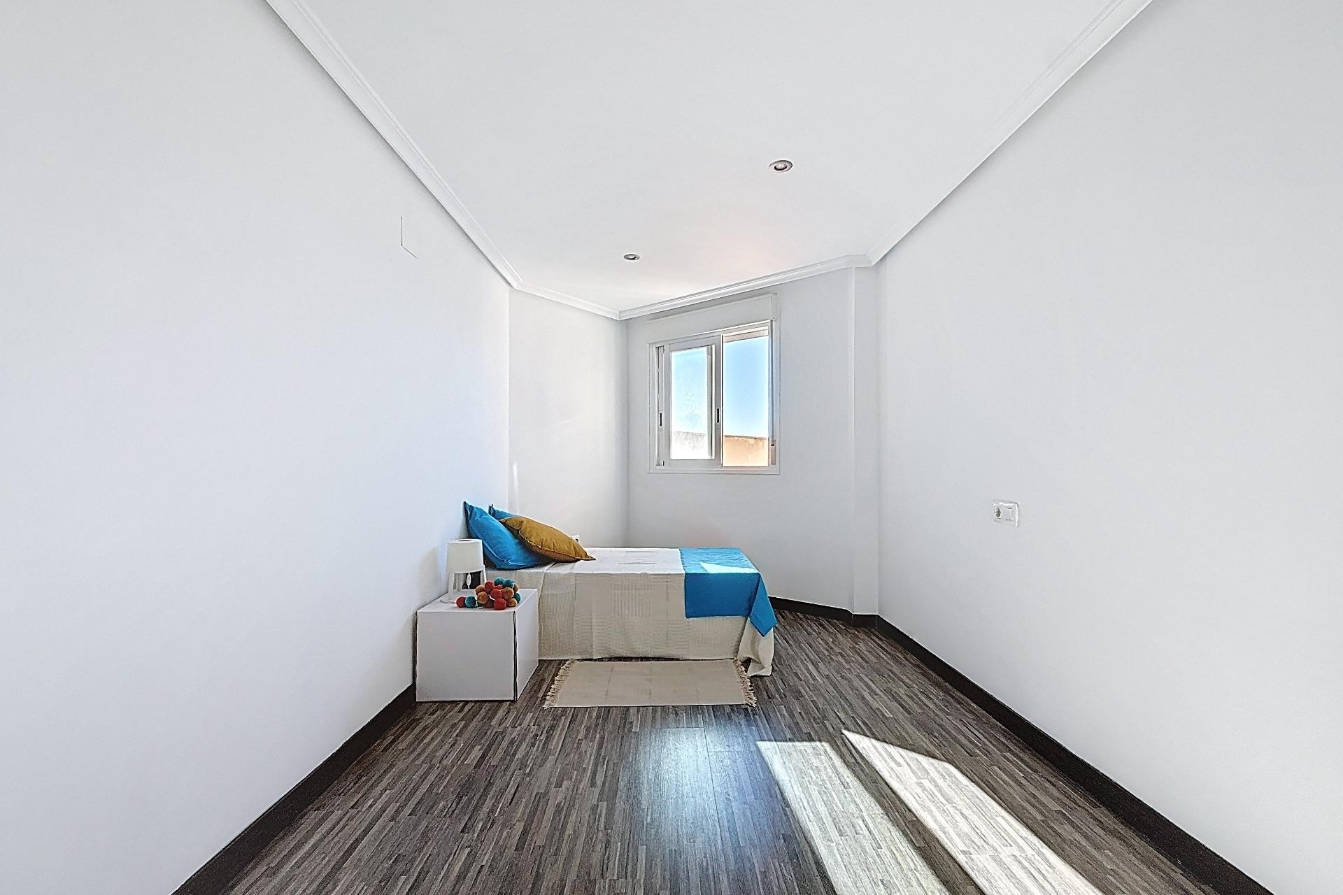 Resale - Apartment / flat - Onil - Comunidad valenciana