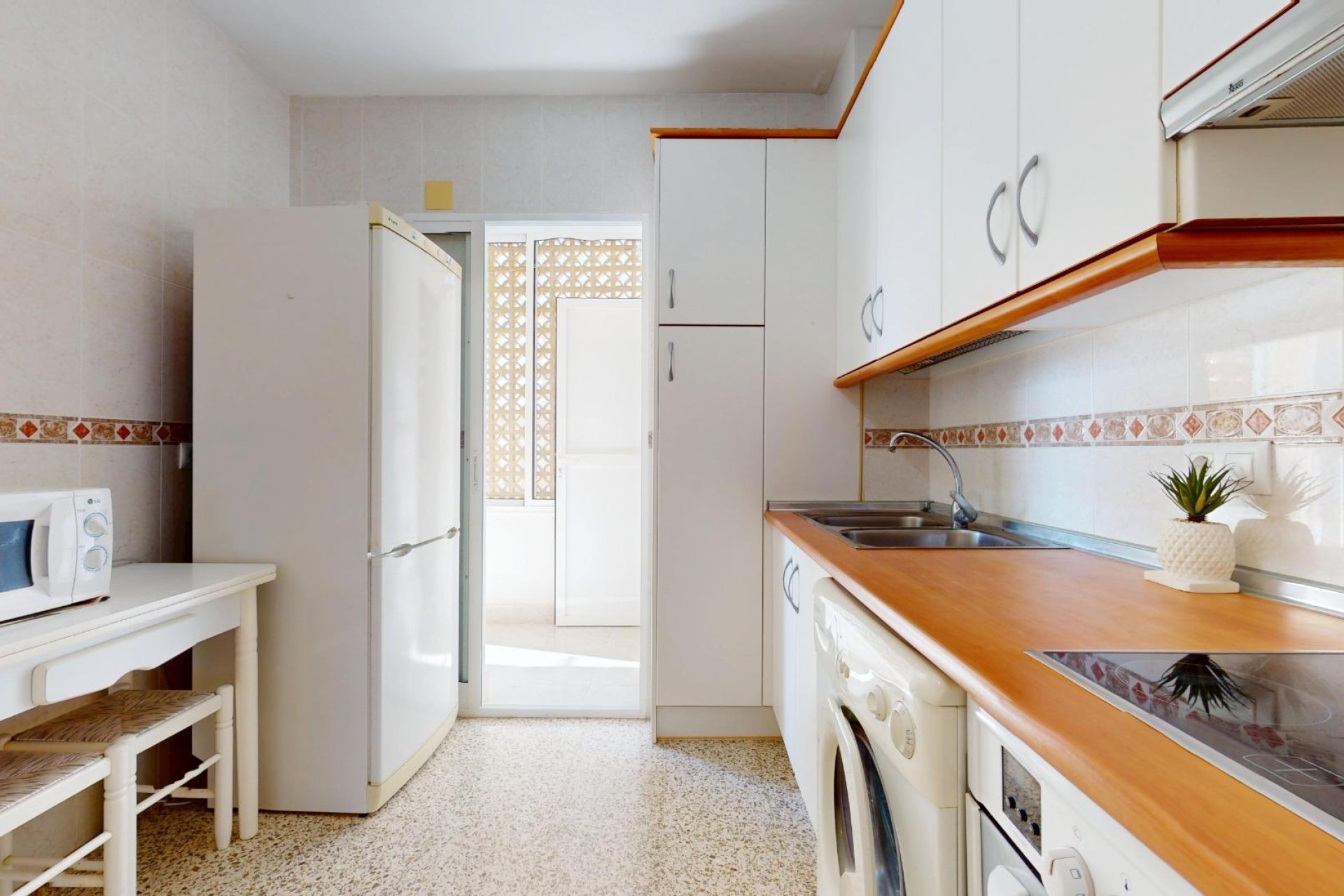 Resale - Apartment / flat - Pilar de la Horadada - El Mojón