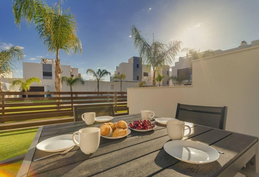 Resale - Apartment / flat - Pilar de la Horadada - Torre de la Horadada