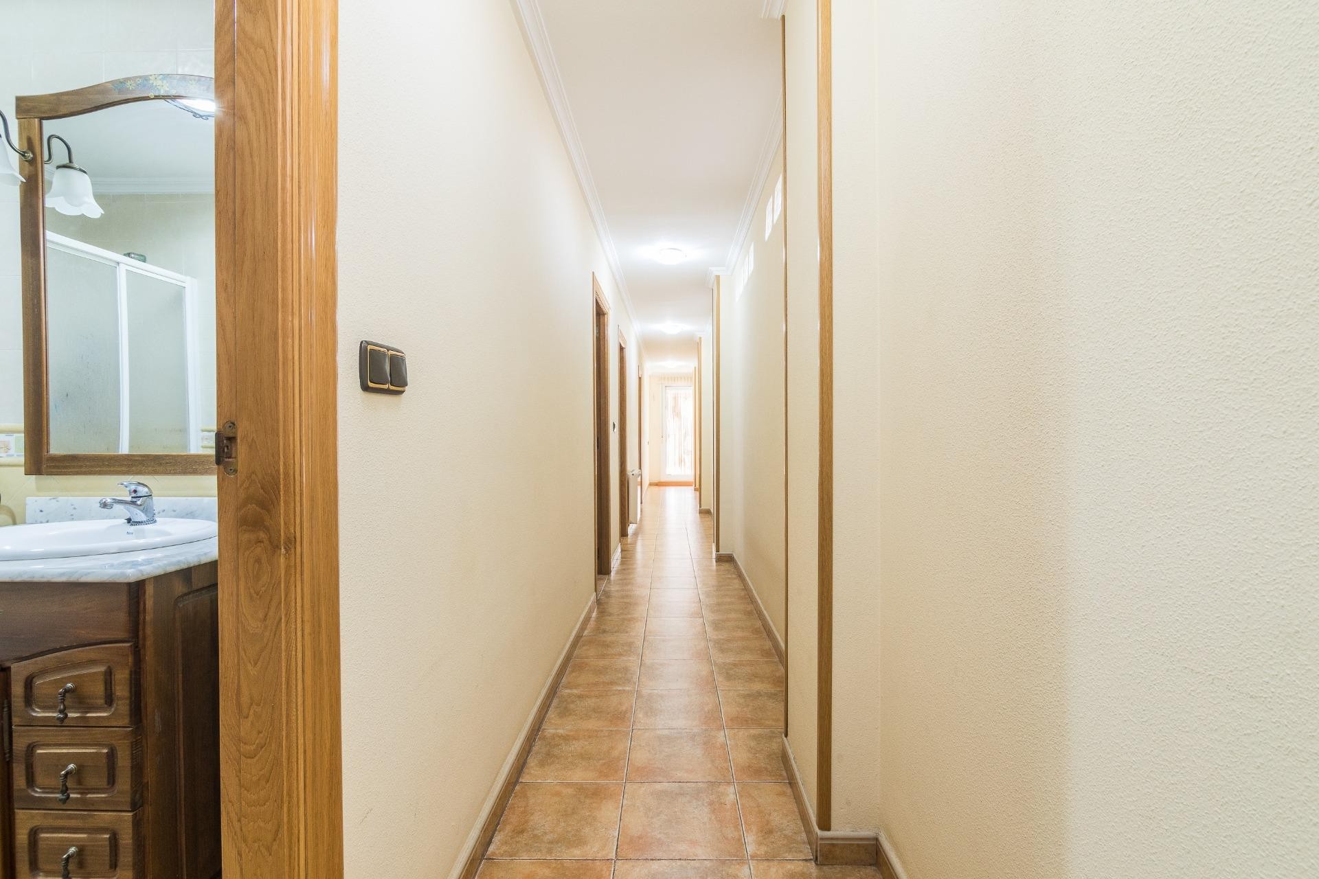 Resale - Apartment / flat - Pinoso - Comunidad valenciana