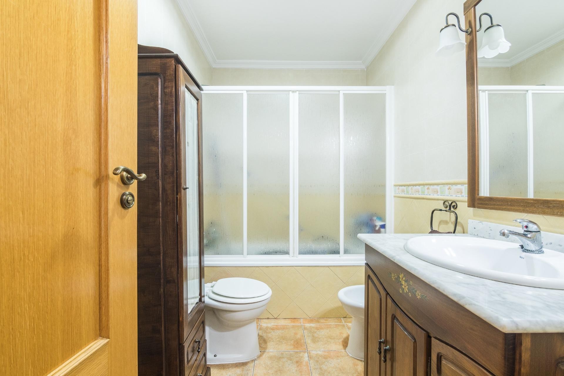 Resale - Apartment / flat - Pinoso - Comunidad valenciana