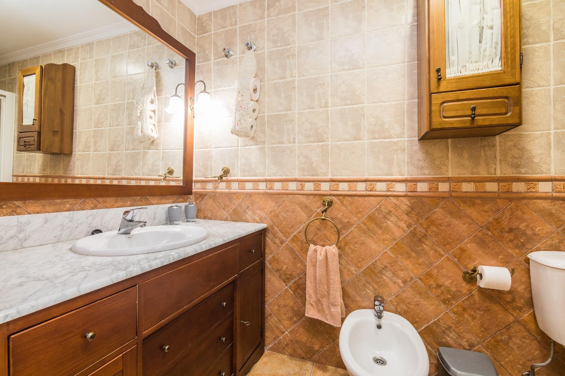 Resale - Apartment / flat - Pinoso - Comunidad valenciana