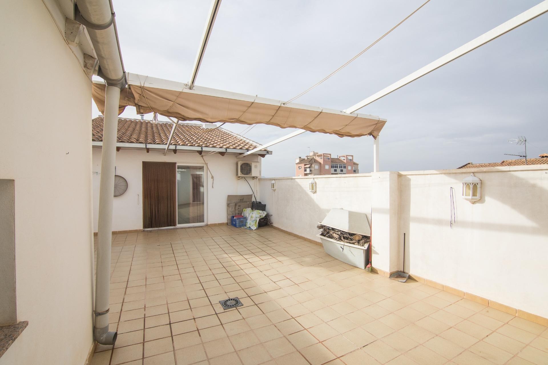 Resale - Apartment / flat - Pinoso - Comunidad valenciana