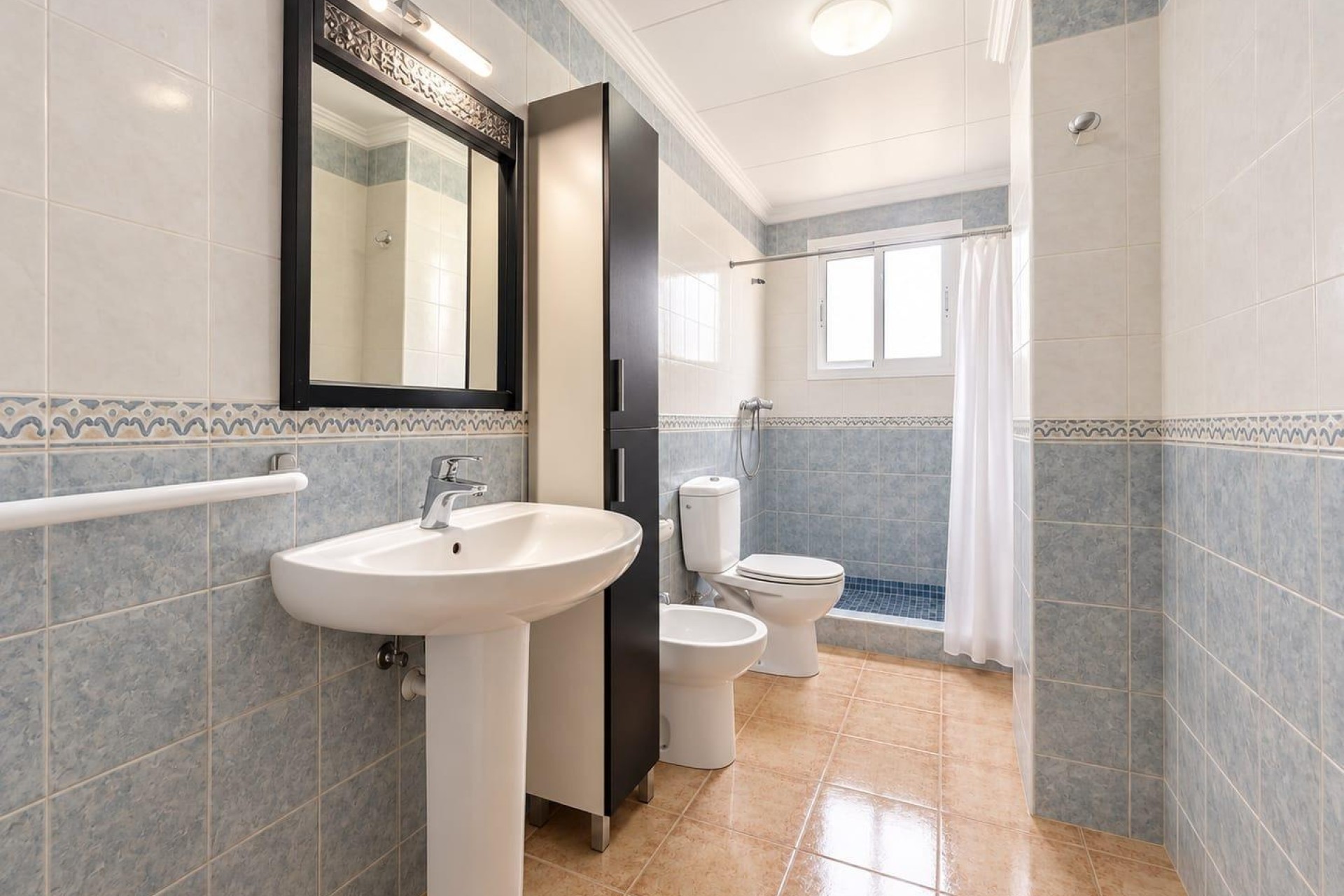 Resale - Apartment / flat - Rafal - Comunidad valenciana