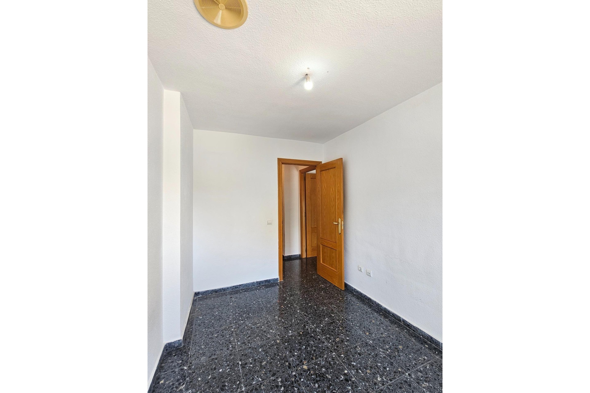 Resale - Apartment / flat - San Vicente del Raspeig - Centro