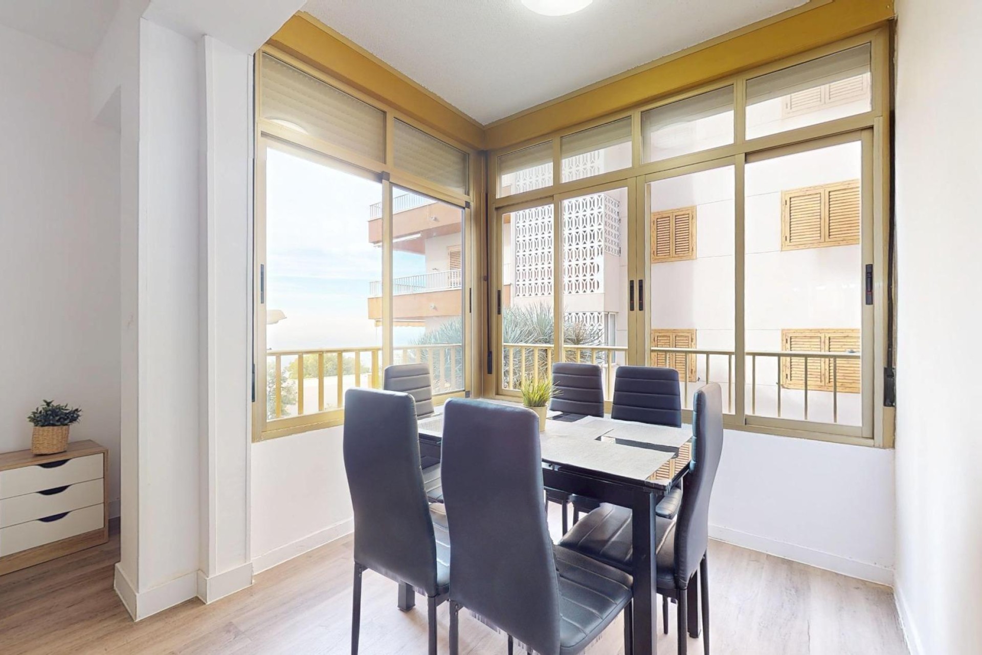 Resale - Apartment / flat - Santa Pola - Calas de Santa Pola este