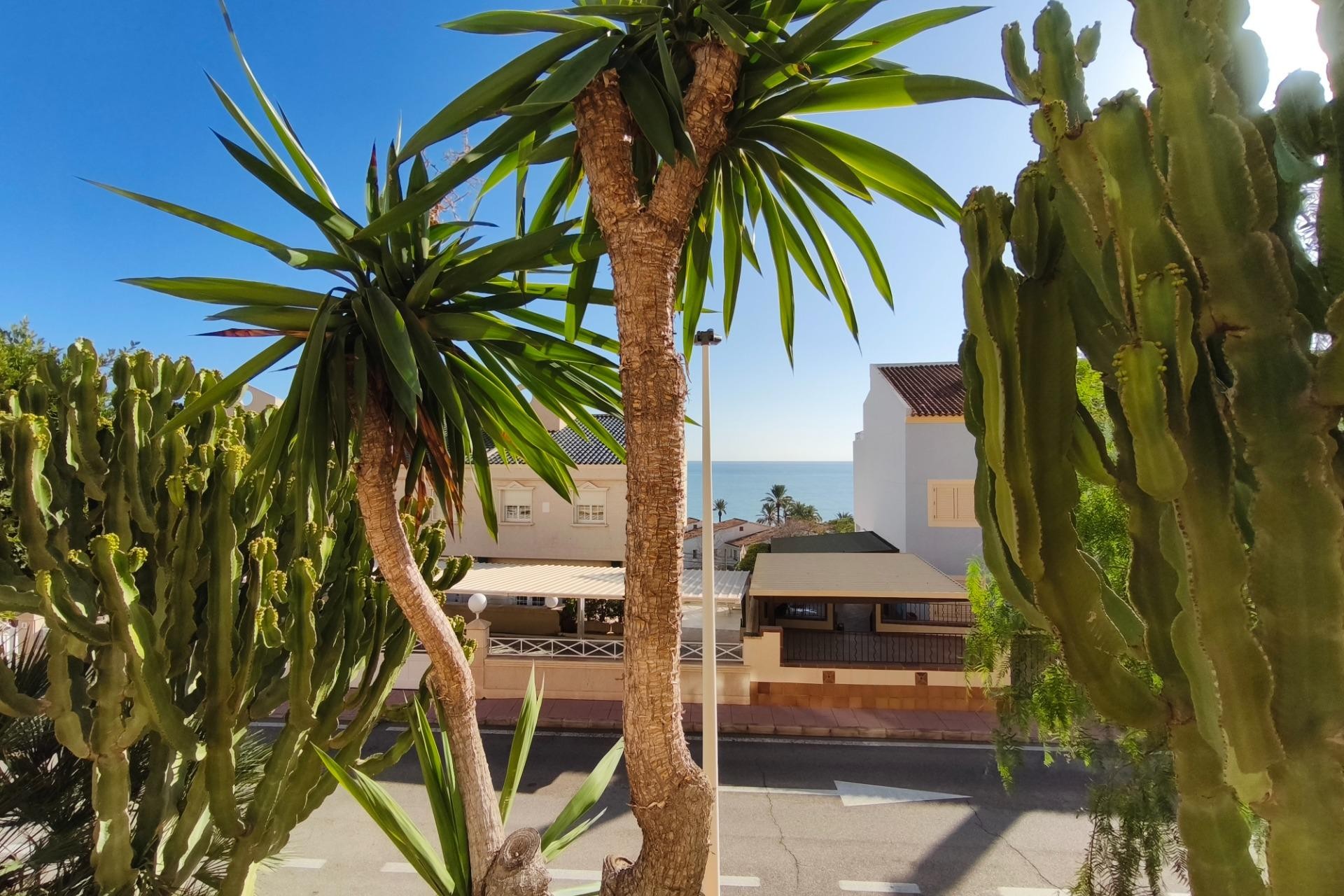 Resale - Apartment / flat - Santa Pola - Calas de Santa Pola este