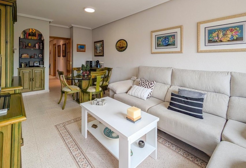 Resale - Apartment / flat - Santa Pola - Calas de Santiago Bernabeu