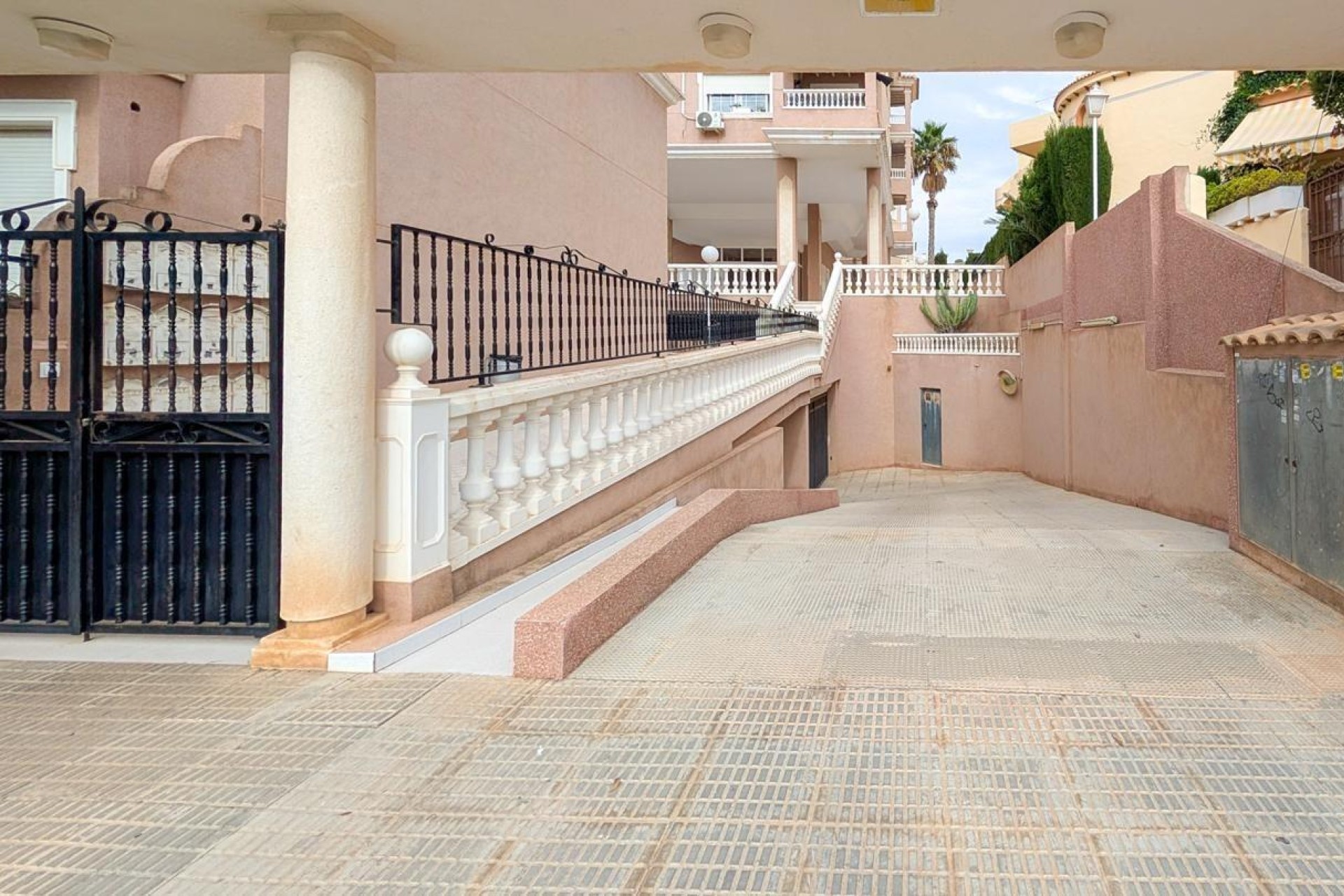 Resale - Apartment / flat - Santa Pola - Calas de Santiago Bernabeu