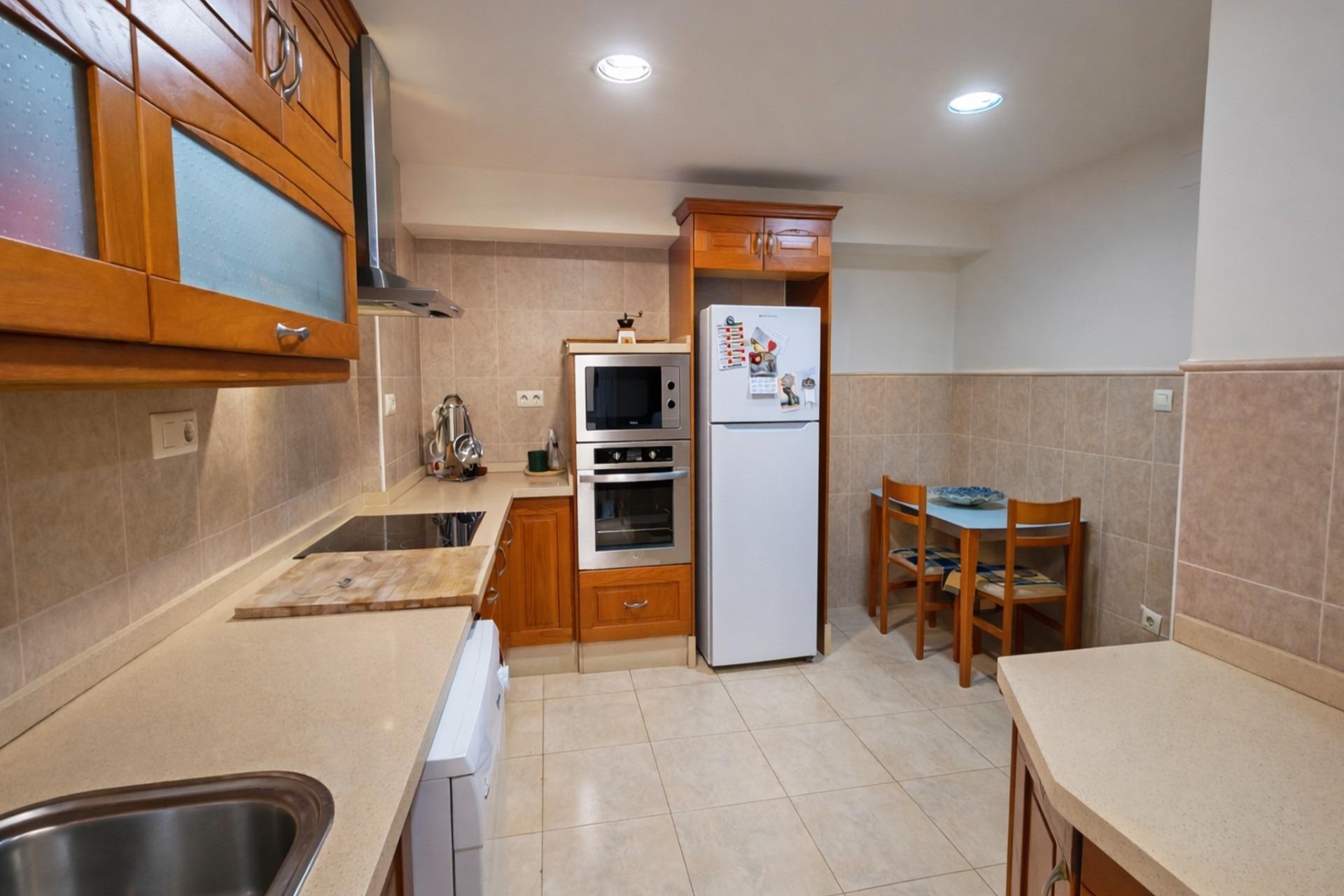 Resale - Apartment / flat - Santa Pola - Centro