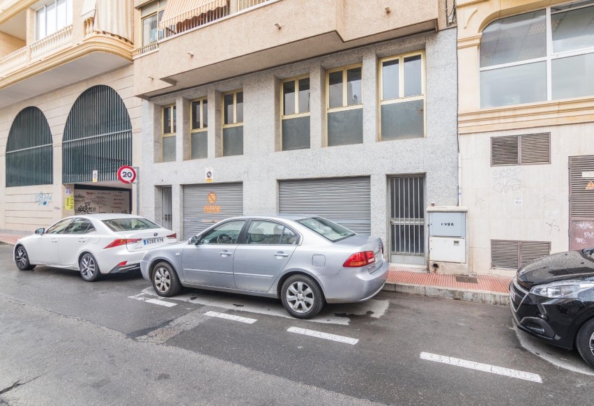 Resale - Apartment / flat - Santa Pola - Centro