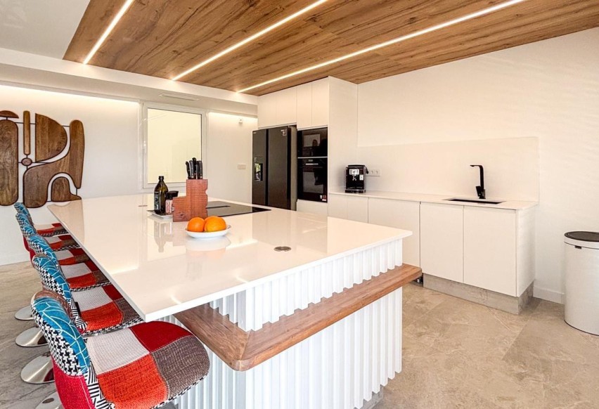 Resale - Apartment / flat - Santa Pola - Centro