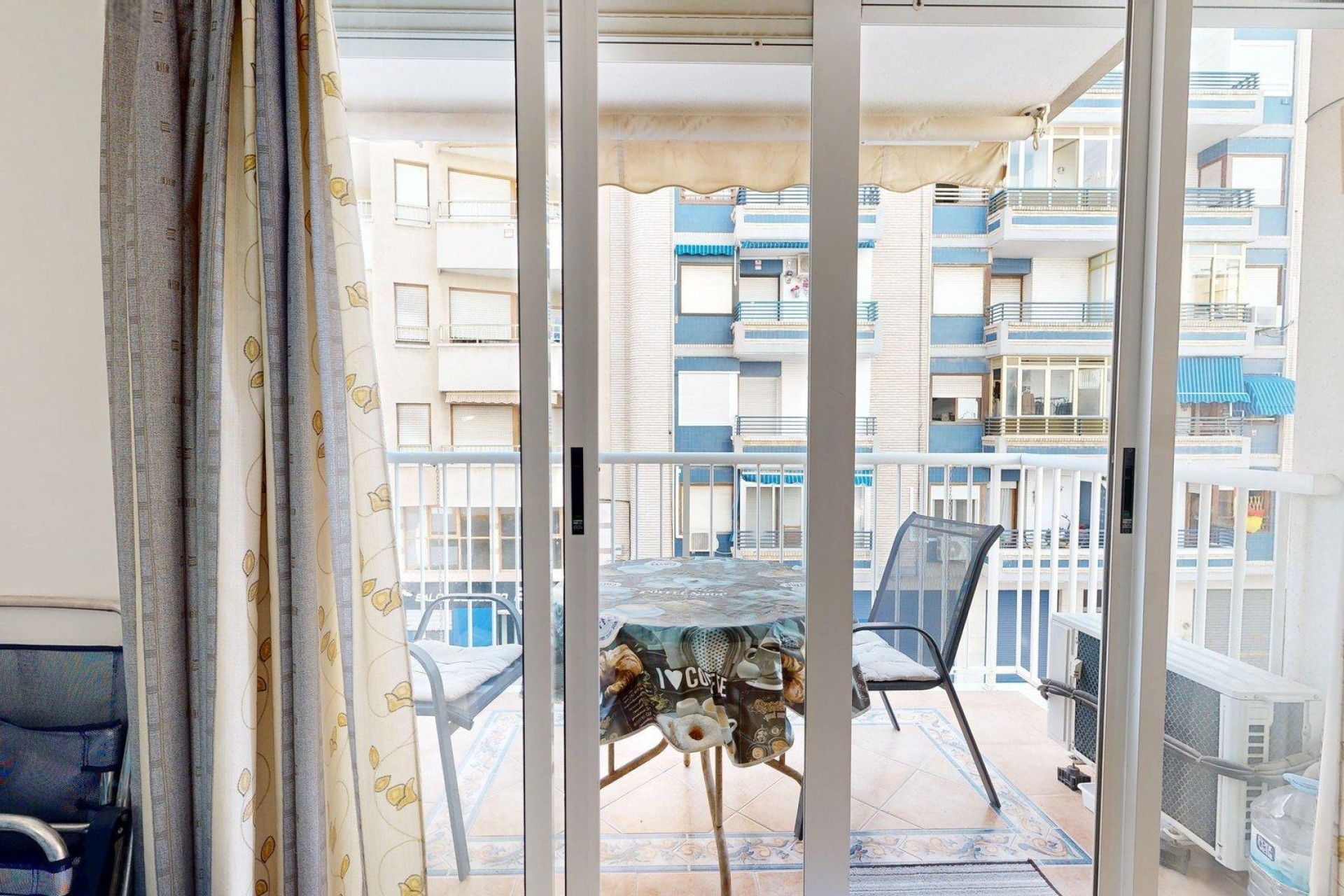 Resale - Apartment / flat - Santa Pola - Centro