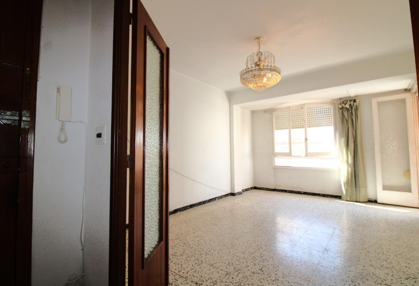 Resale - Apartment / flat - Santa Pola - Centro