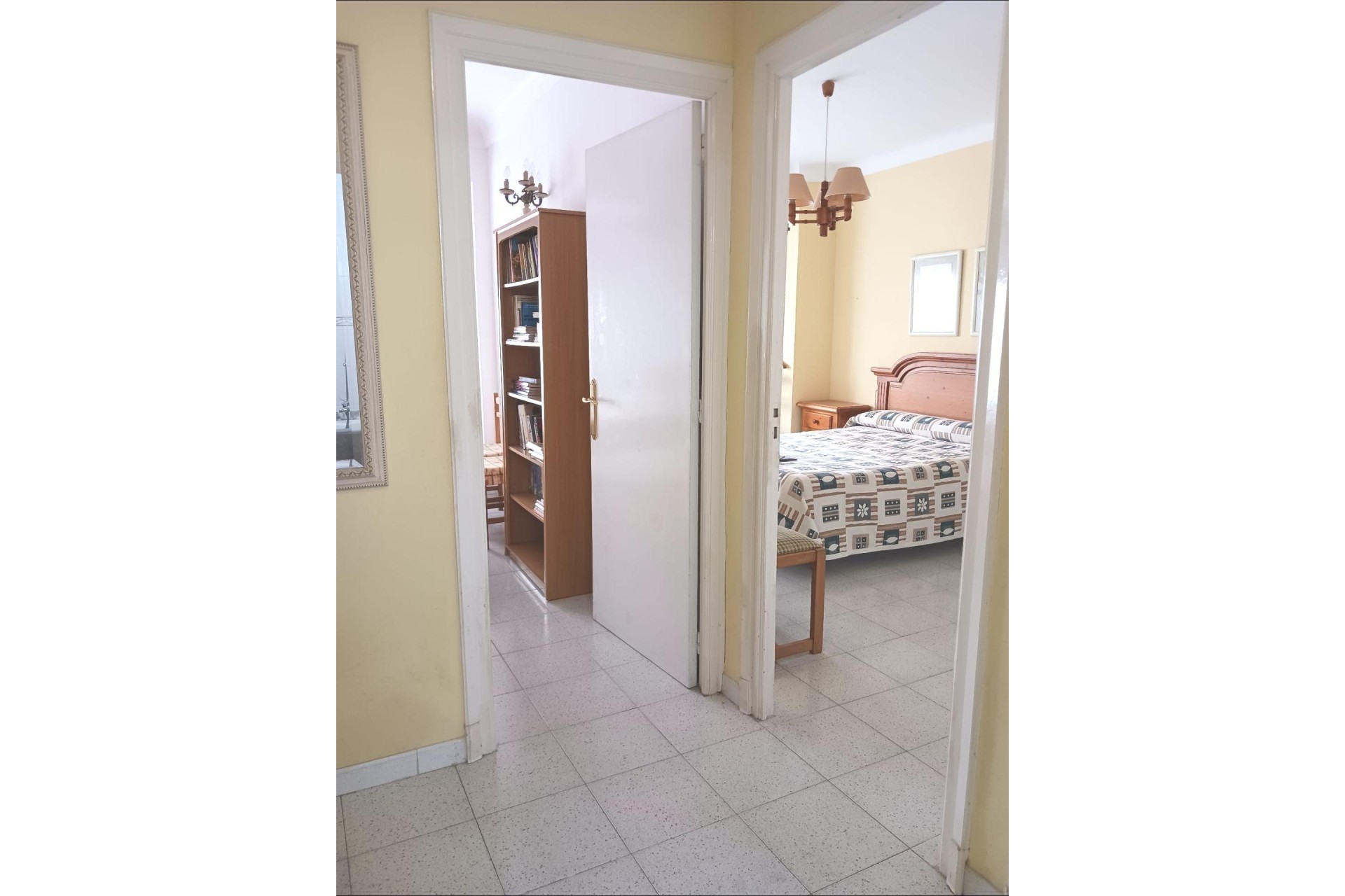 Resale - Apartment / flat - Santa Pola - Centro