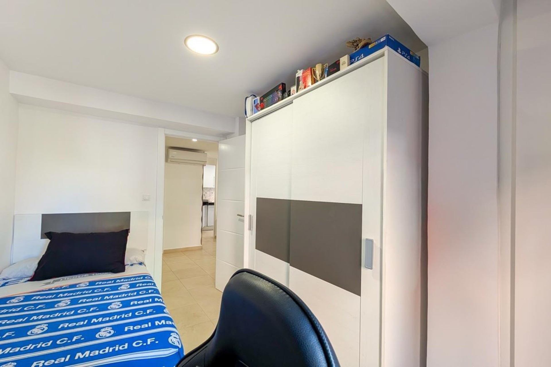 Resale - Apartment / flat - Santa Pola - Centro