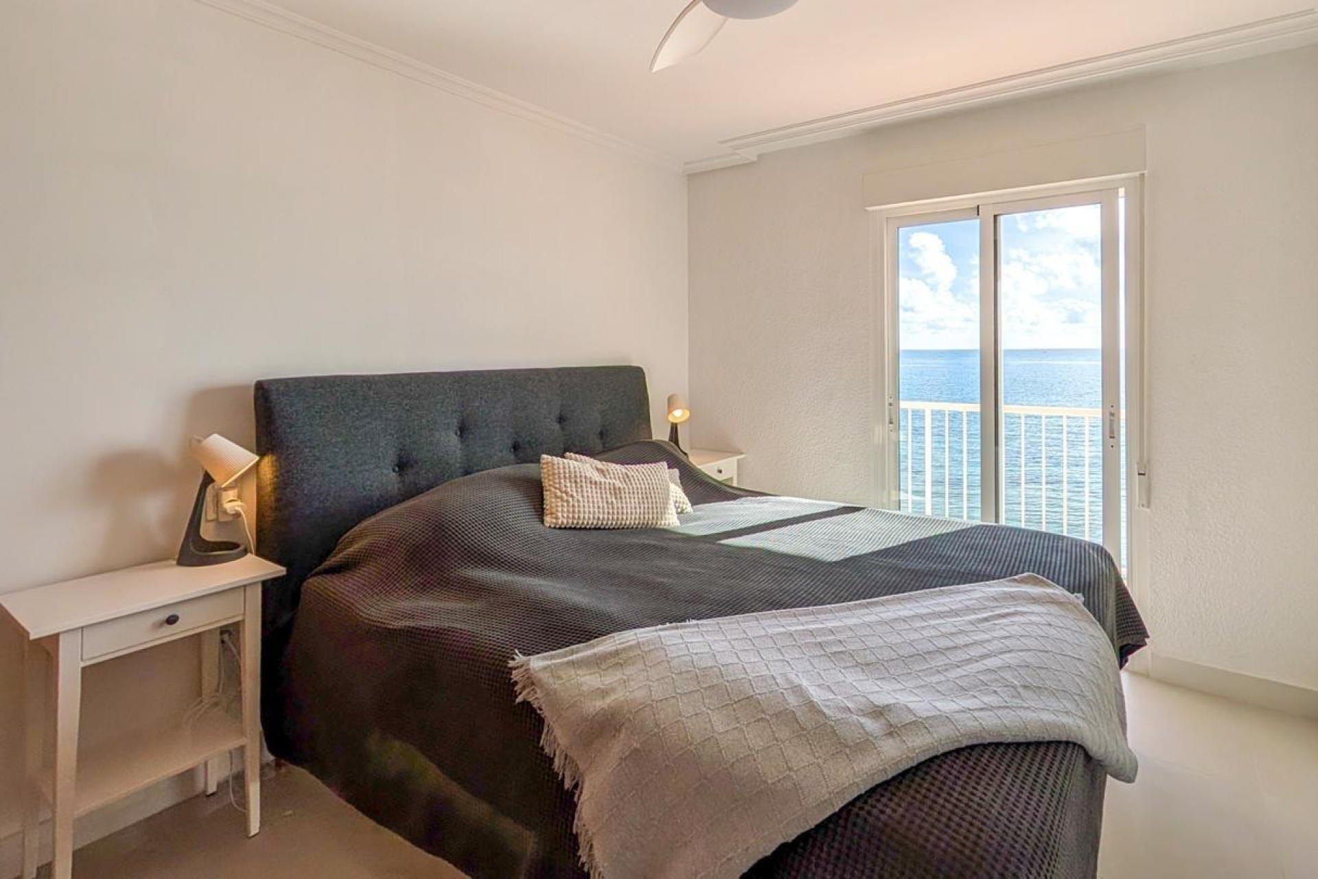 Resale - Apartment / flat - Santa Pola - Centro