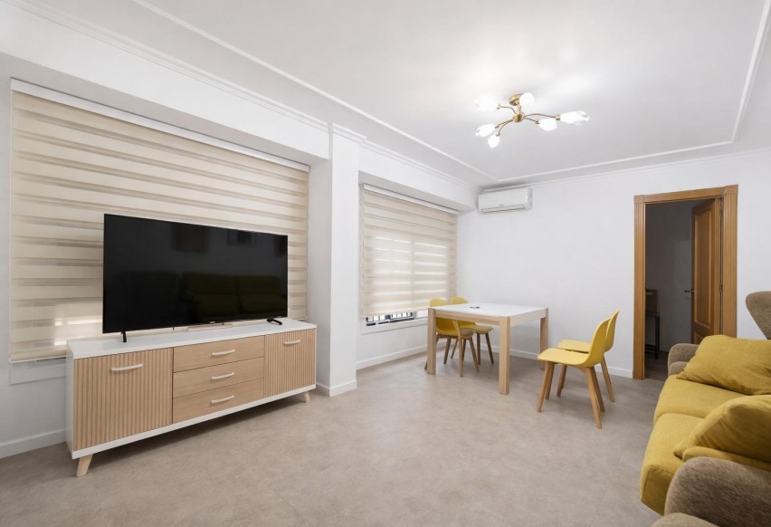 Resale - Apartment / flat - Santa Pola - Centro
