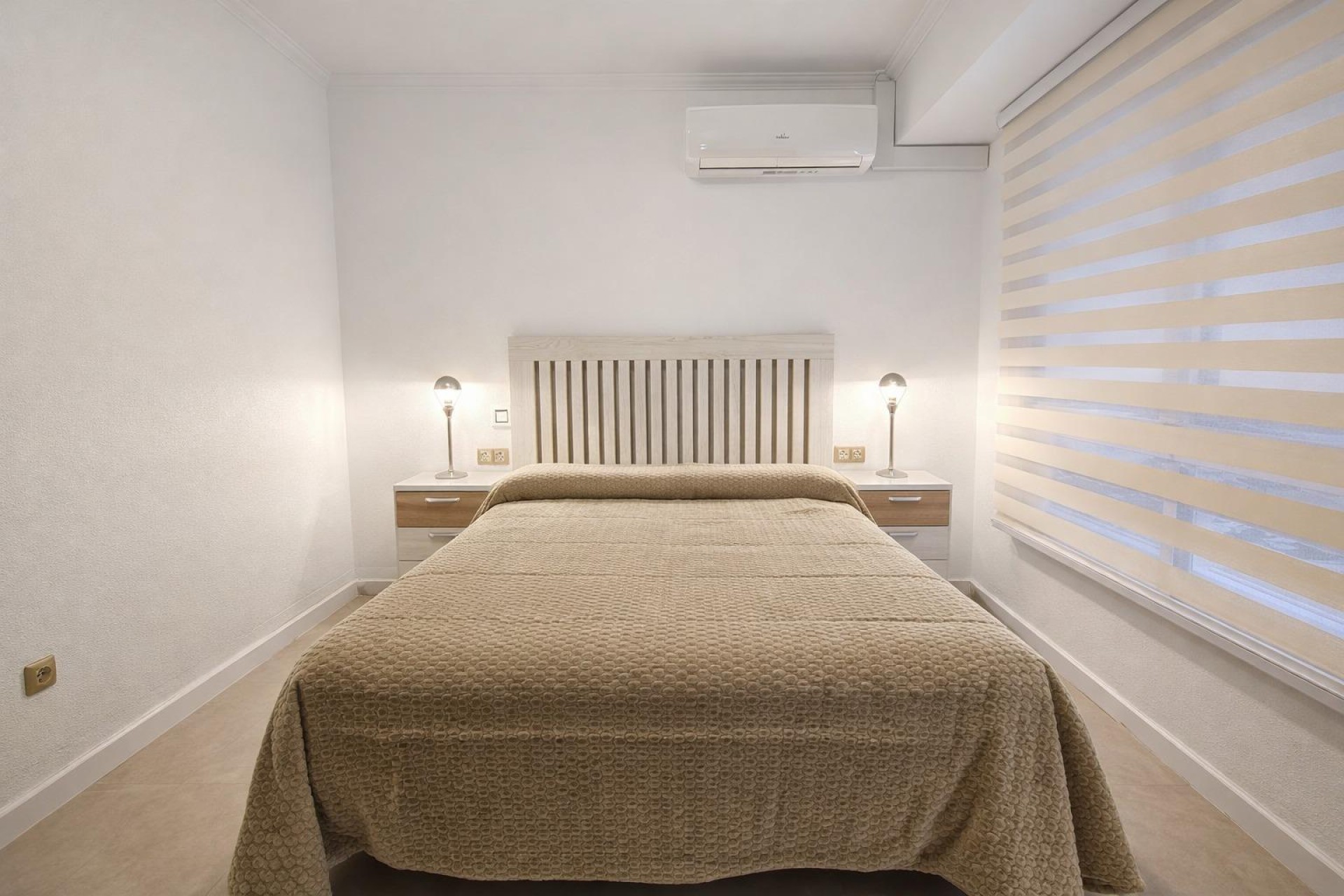 Resale - Apartment / flat - Santa Pola - Centro