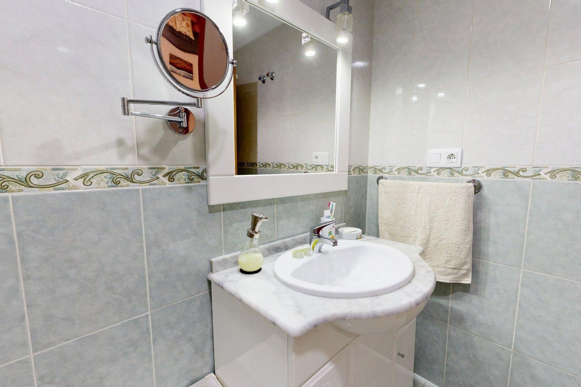 Resale - Apartment / flat - Santa Pola - Gran Playa