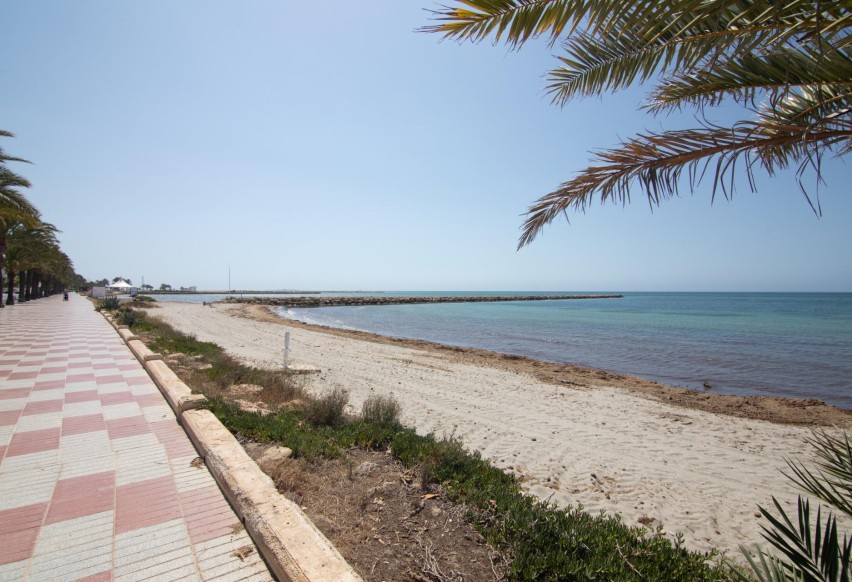 Resale - Apartment / flat - Santa Pola - Playa Levante