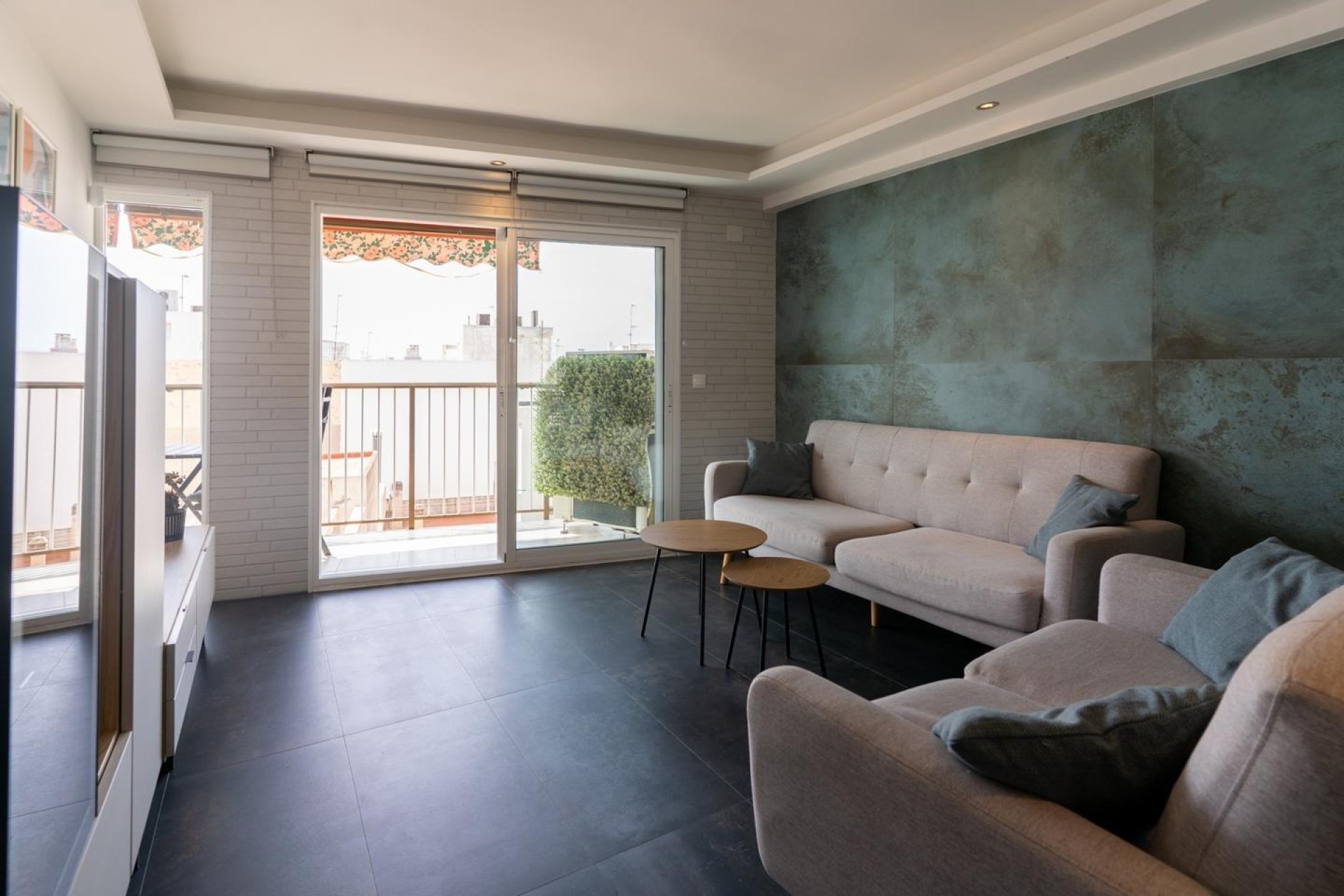 Resale - Apartment / flat - Santa Pola - Playa Levante
