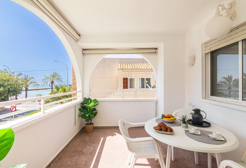 Resale - Apartment / flat - Santa Pola - Playa Levante