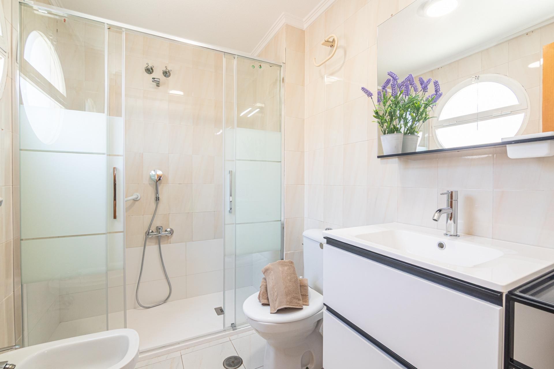 Resale - Apartment / flat - Santa Pola - Playa Levante
