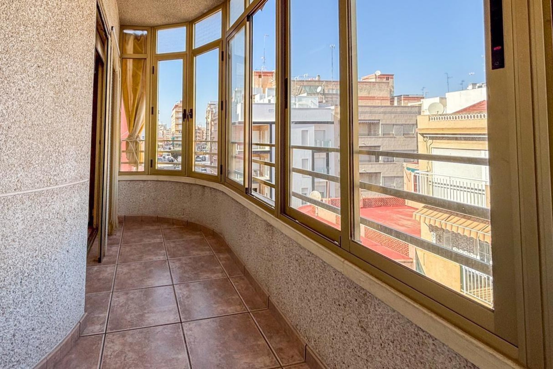 Resale - Apartment / flat - Santa Pola - Playa Levante