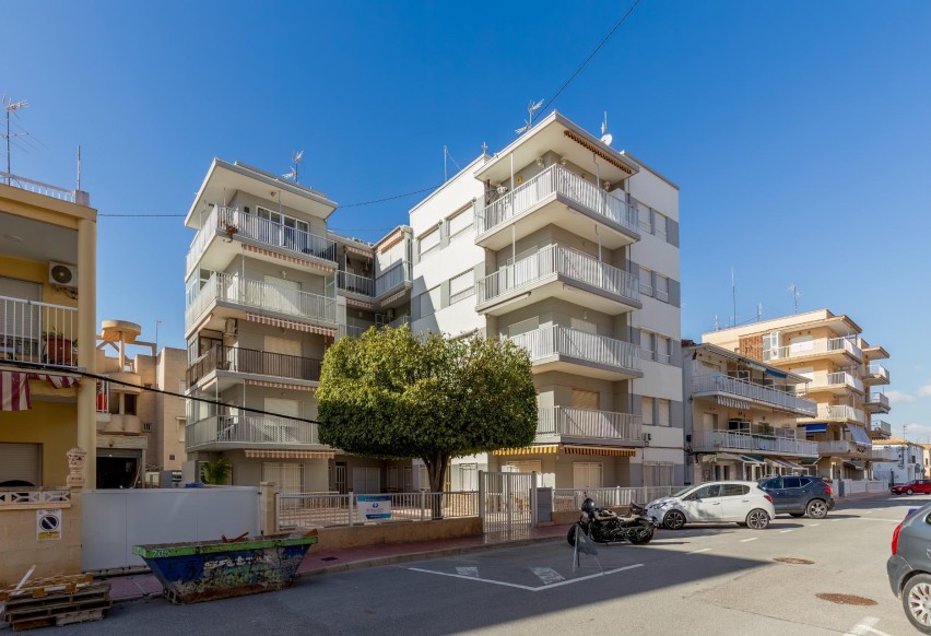 Resale - Apartment / flat - Santa Pola - Playa Lisa