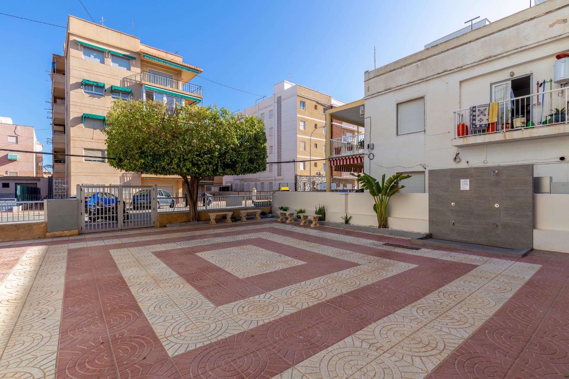 Resale - Apartment / flat - Santa Pola - Playa Lisa