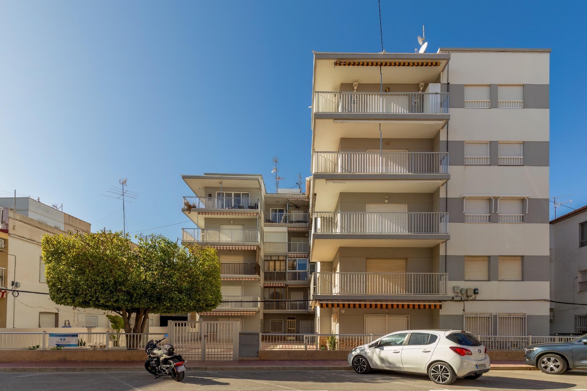 Resale - Apartment / flat - Santa Pola - Playa Lisa